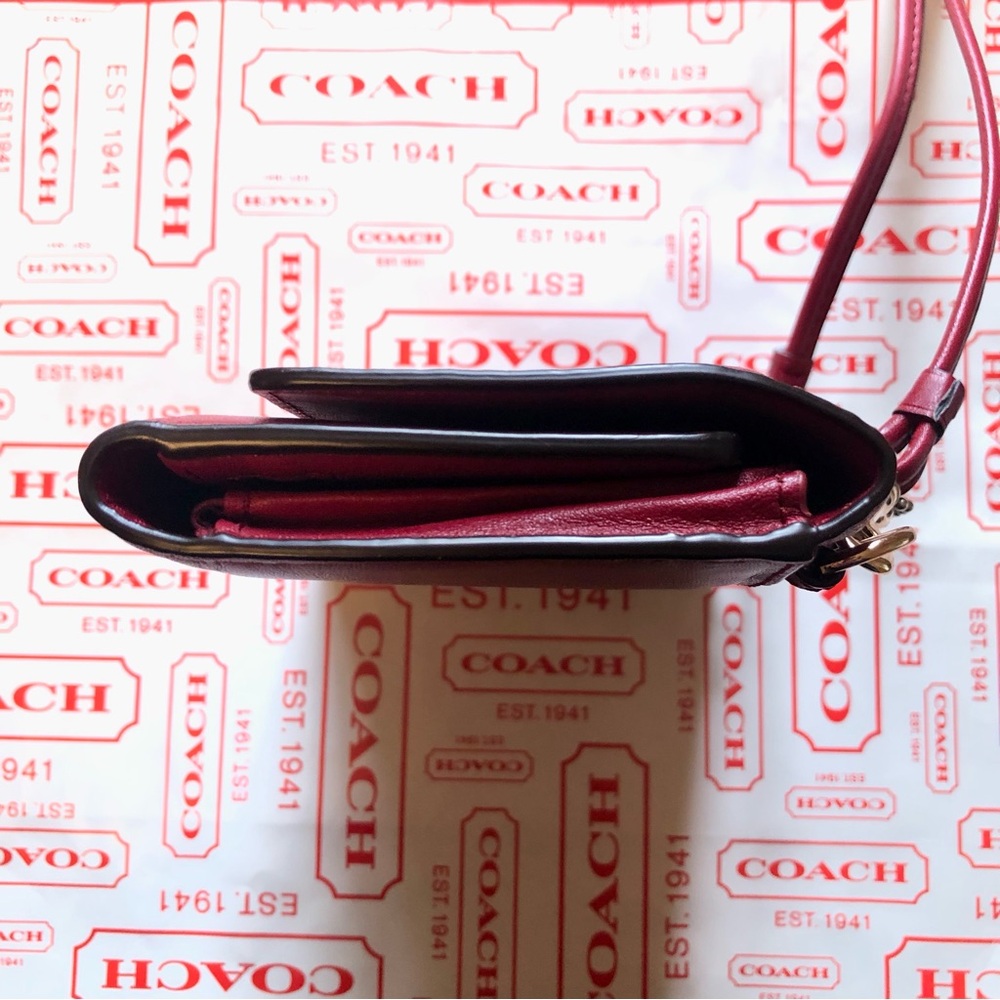 Coach Swing Wallet - Picture 7 of 12